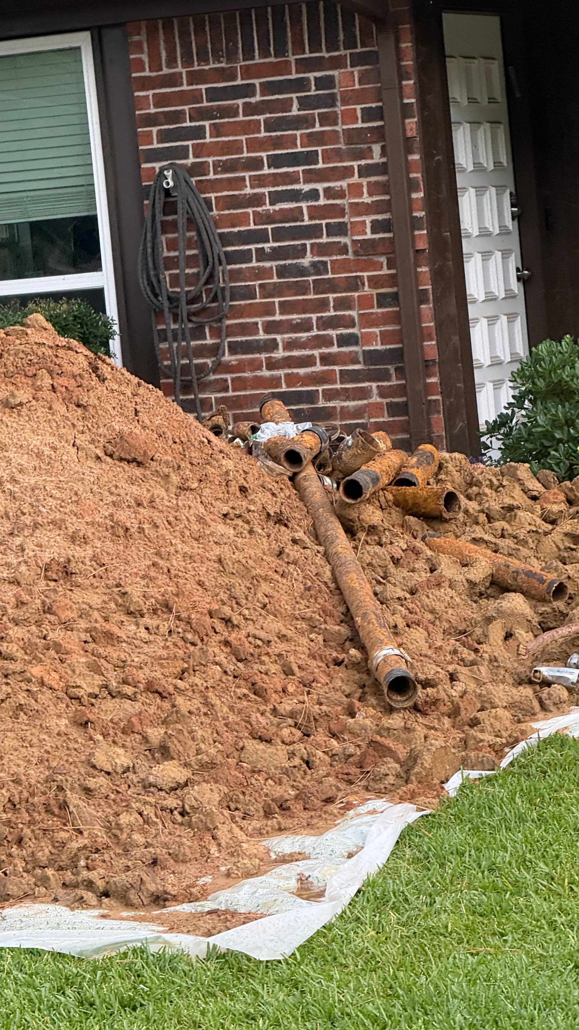 Gallery photos for Broken Cast Iron Drain Lines Replaced at a Texas Home: Image #1