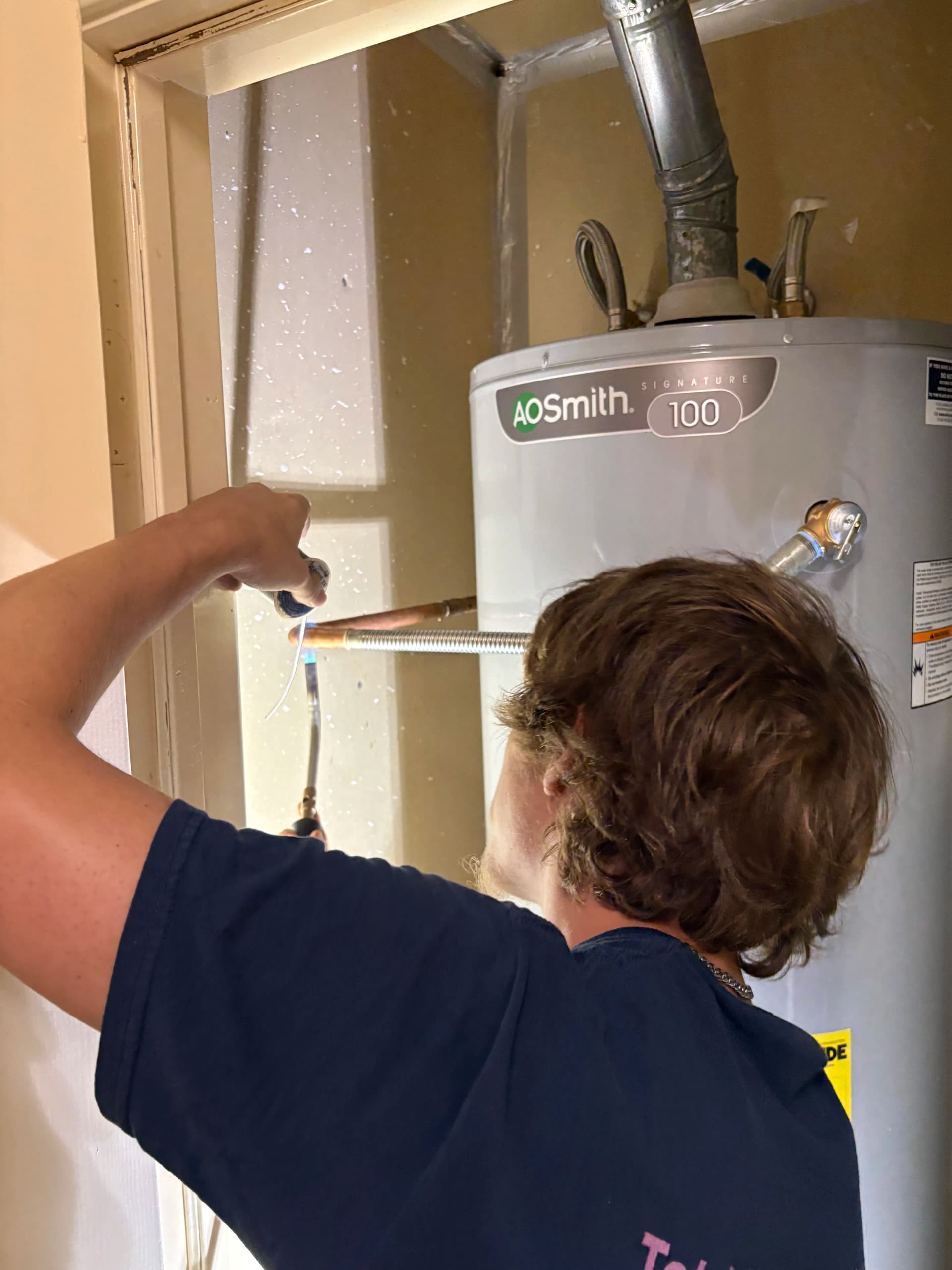 Water Heater Repair in North Richland Hills Gets Hot Water Flowing Again image