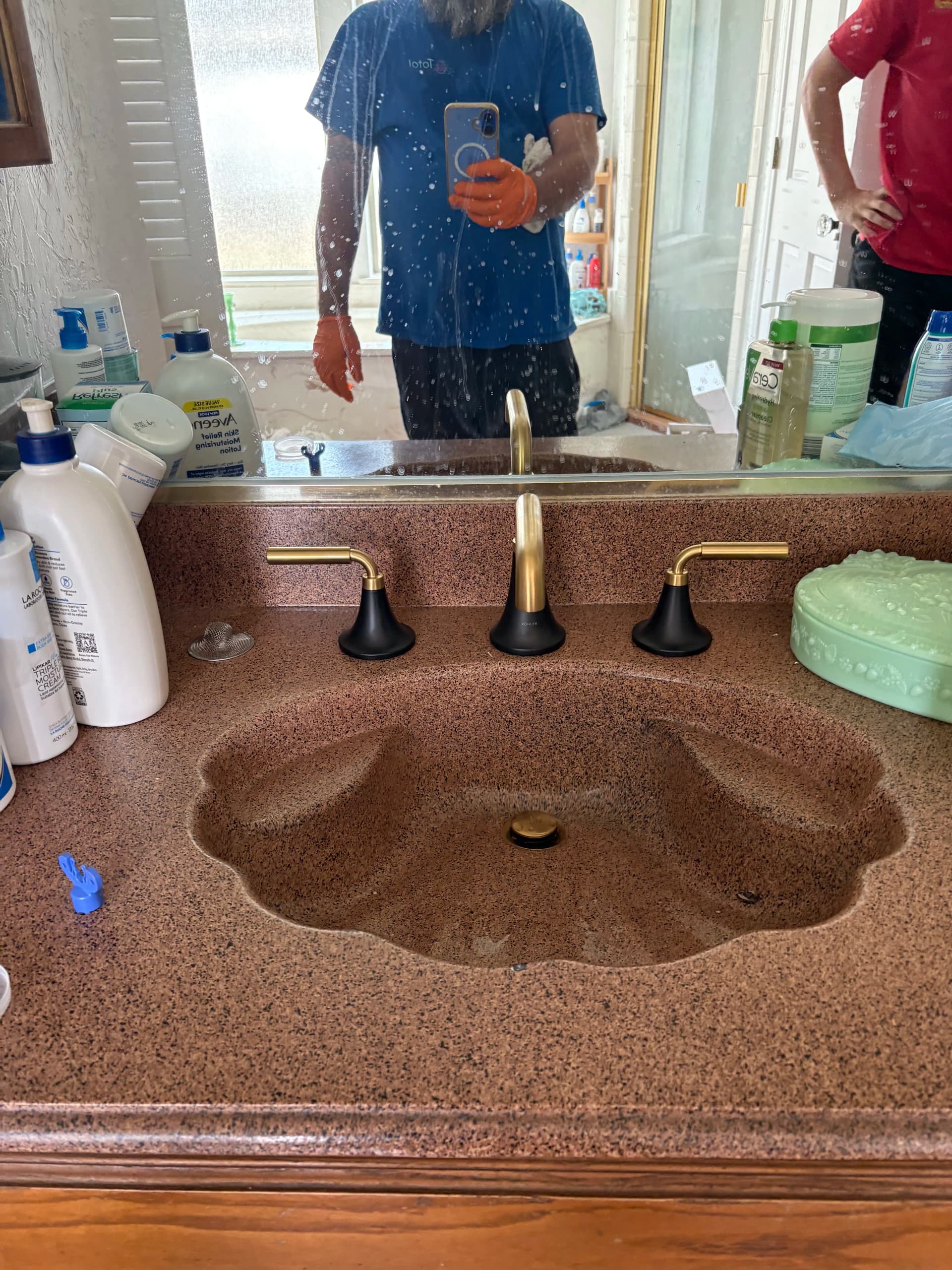 Kitchen and Bathroom Fixture Overhaul in Colleyville image