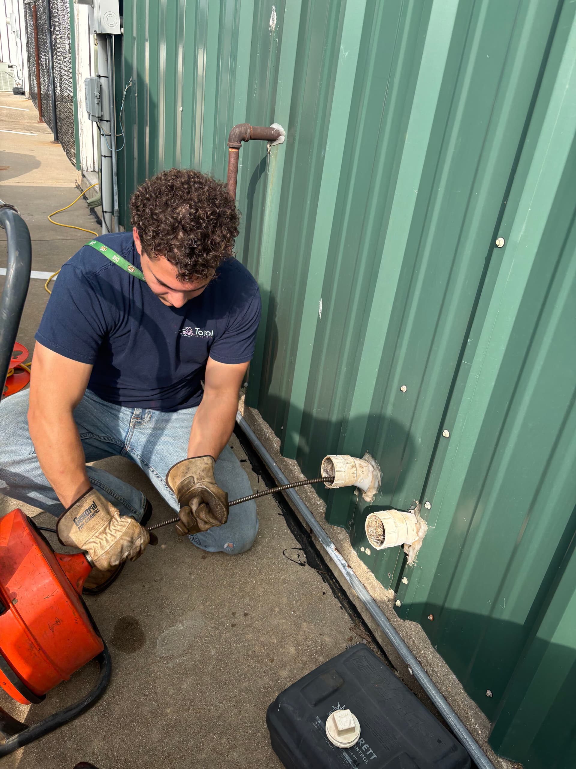 Gallery photos for Clogged Restaurant Drain Cleared Before Opening Time: Image #1