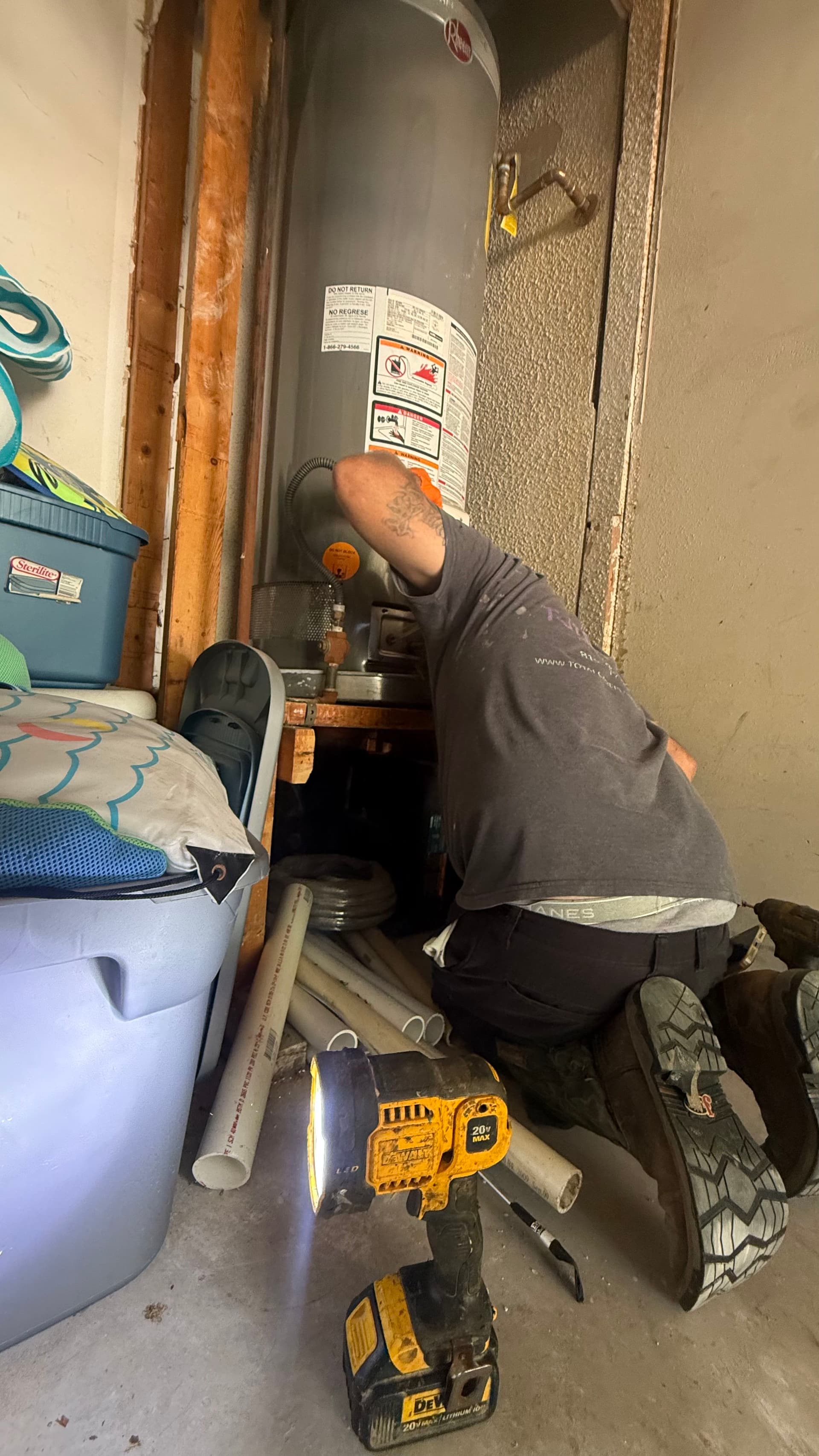 Gallery photos for Emergency Water Heater Repair in Grand Prairie Fixes a Bad Igniter Fast: Image #1