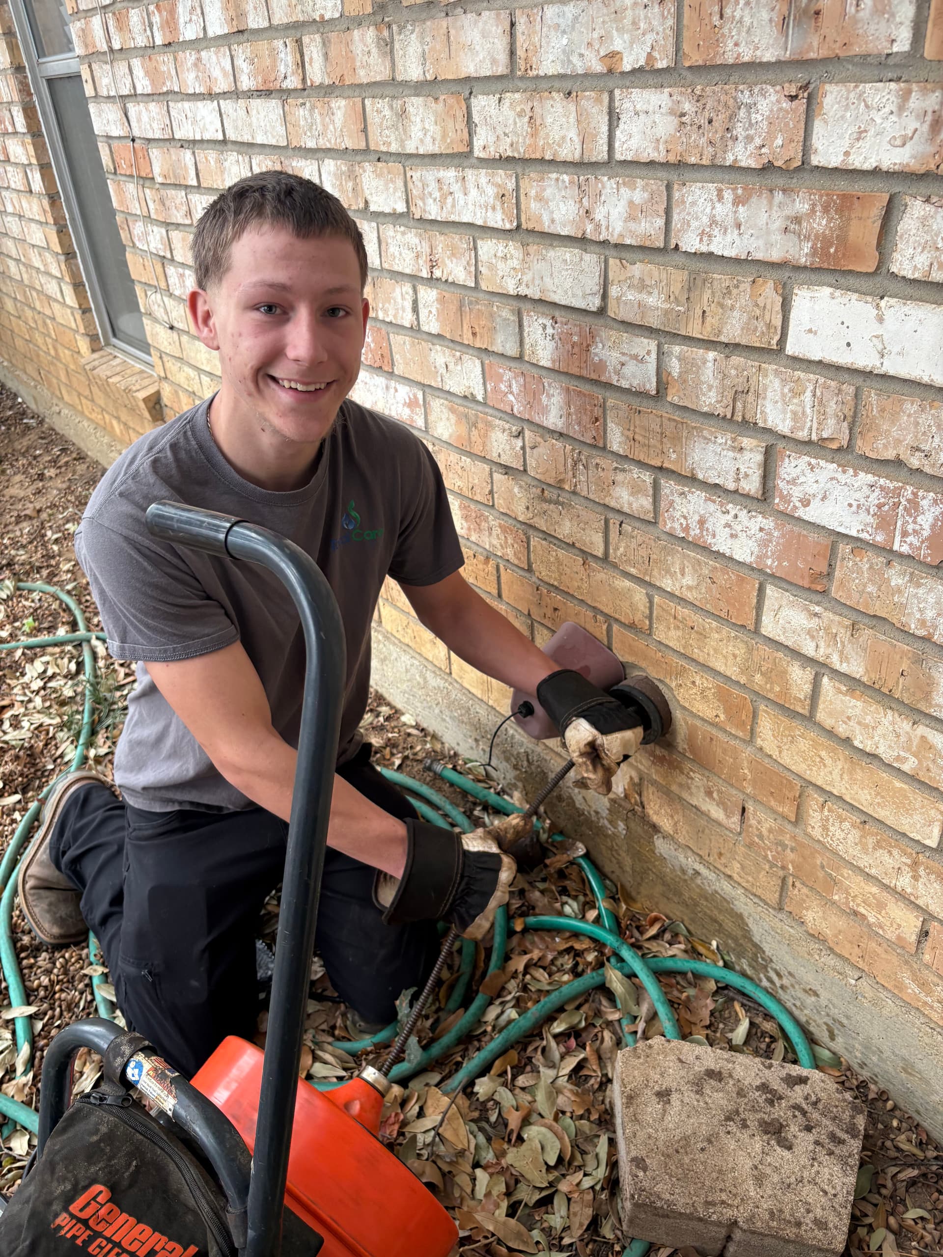 Gallery photos for Stopped-Up Kitchen Drain Cleared and Back in Business: Image #1