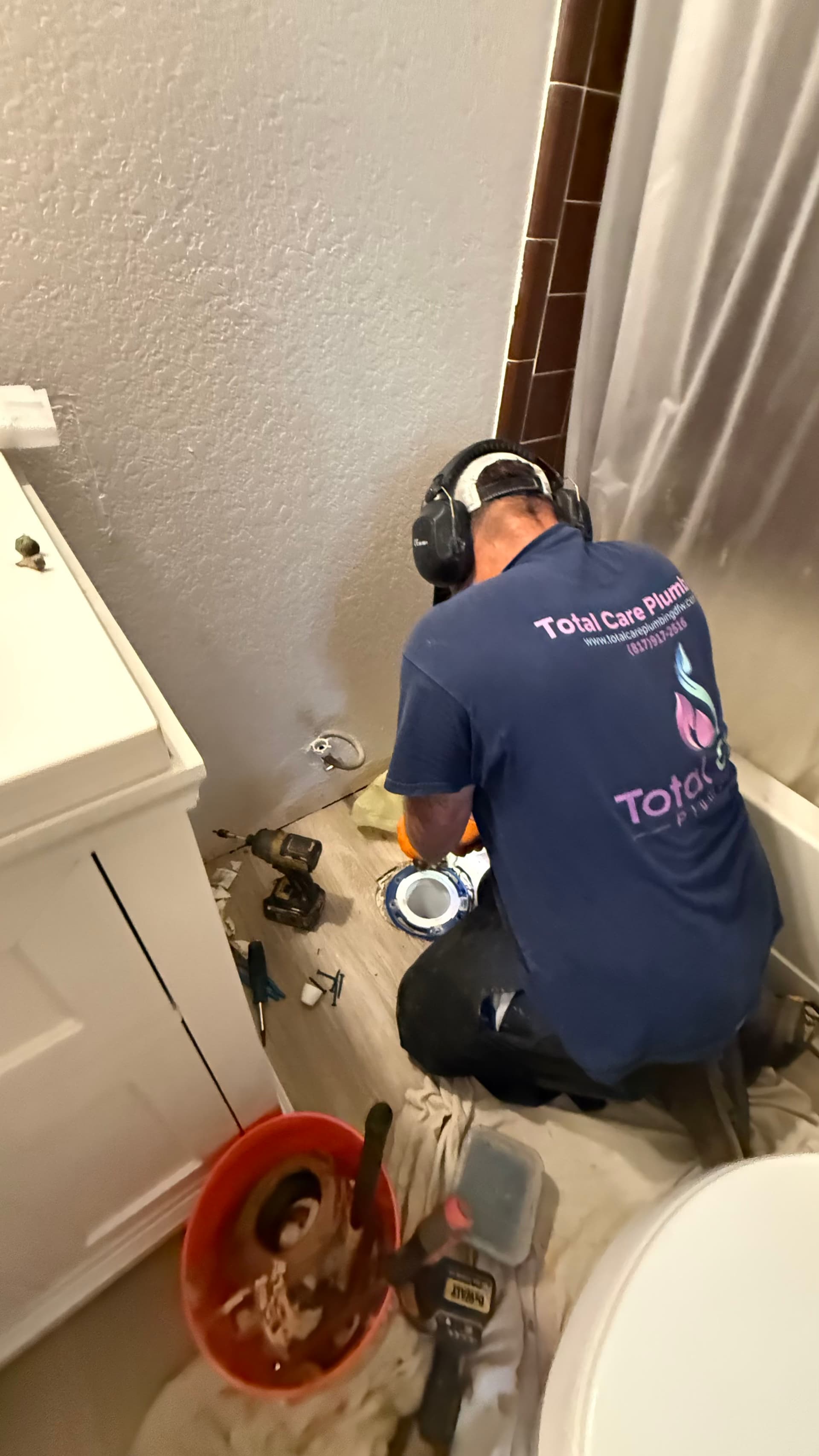 Gallery photos for Broken Toilet Flange Replaced and Reset in Watauga Texas: Image #1