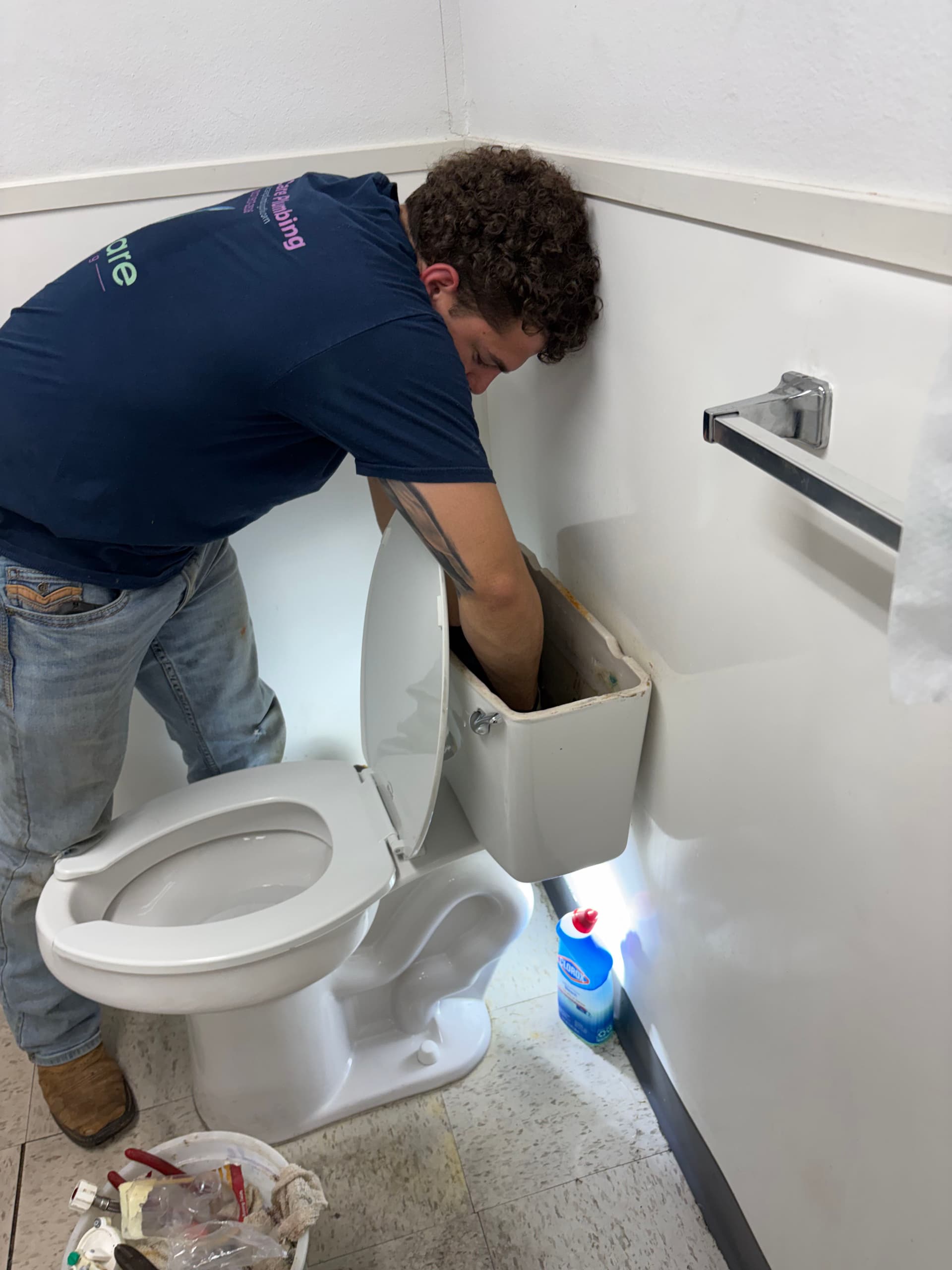 Gallery photos for Clogged Toilet Repair and Rebuild at a Hurst Business: Image #1