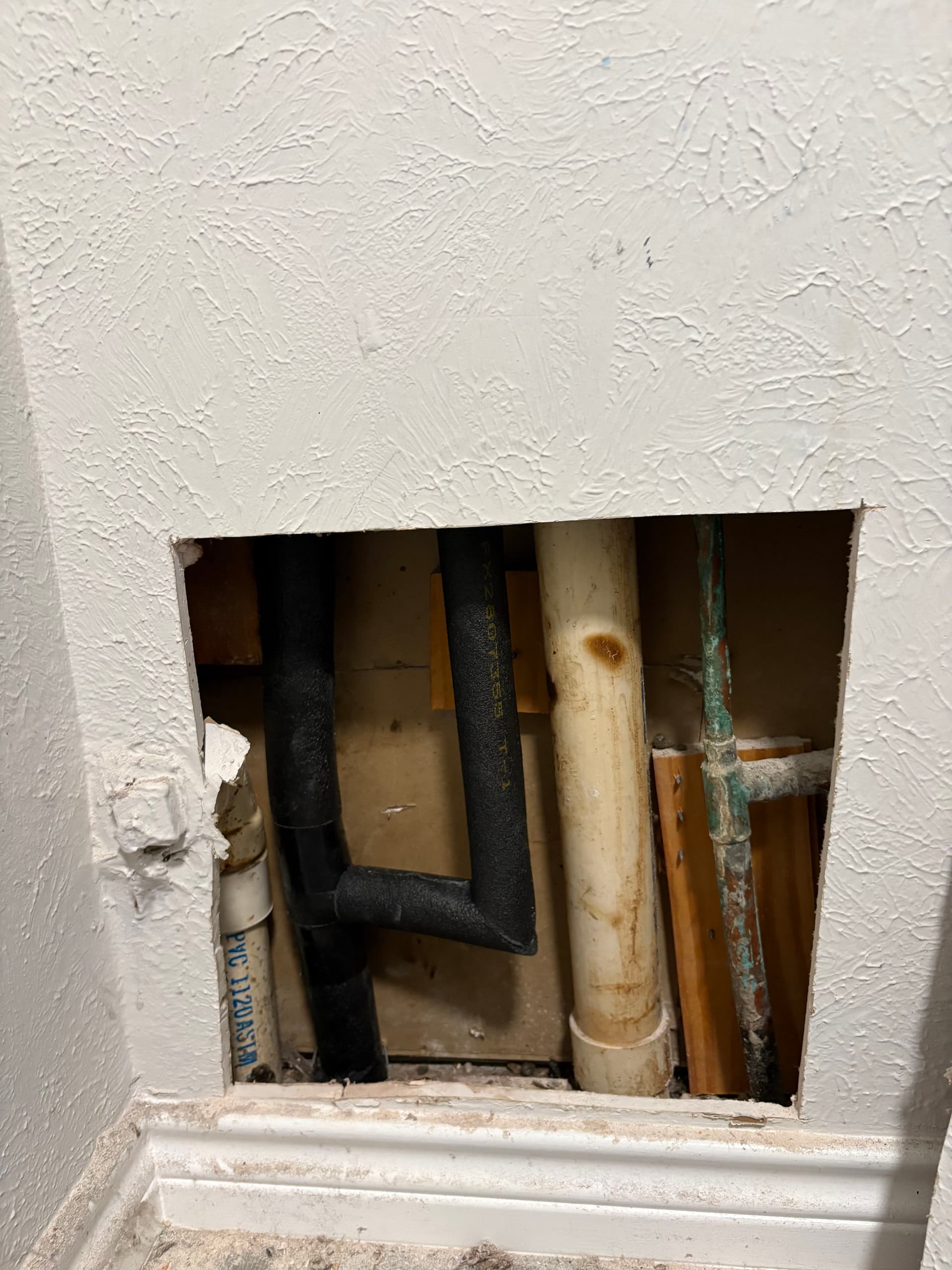 Hot Water Slab Leak Repair Handled Right in Arlington