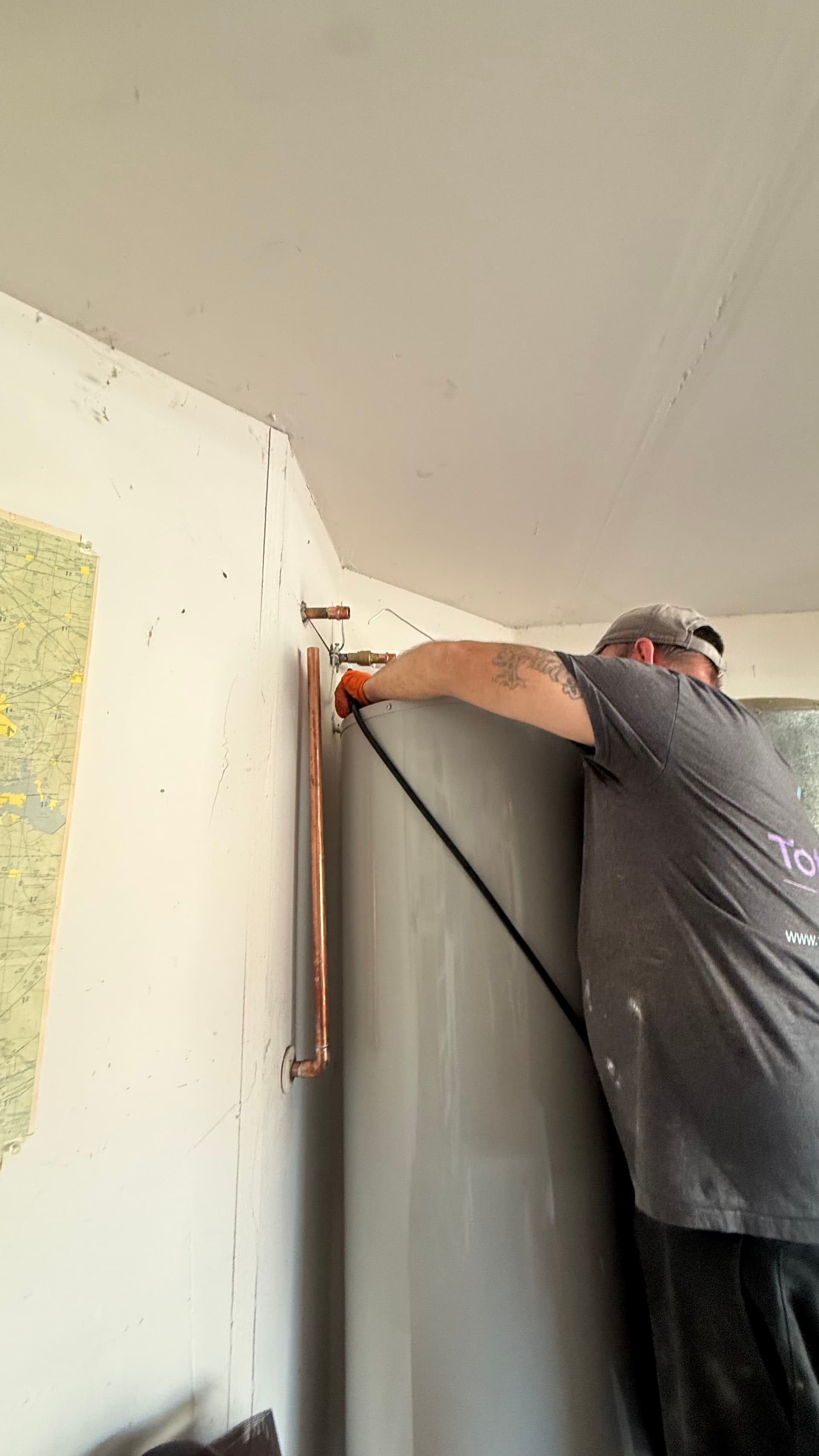 Gallery photos for 50-Gallon Electric Water Heater Replacement in Haslet: Image #1