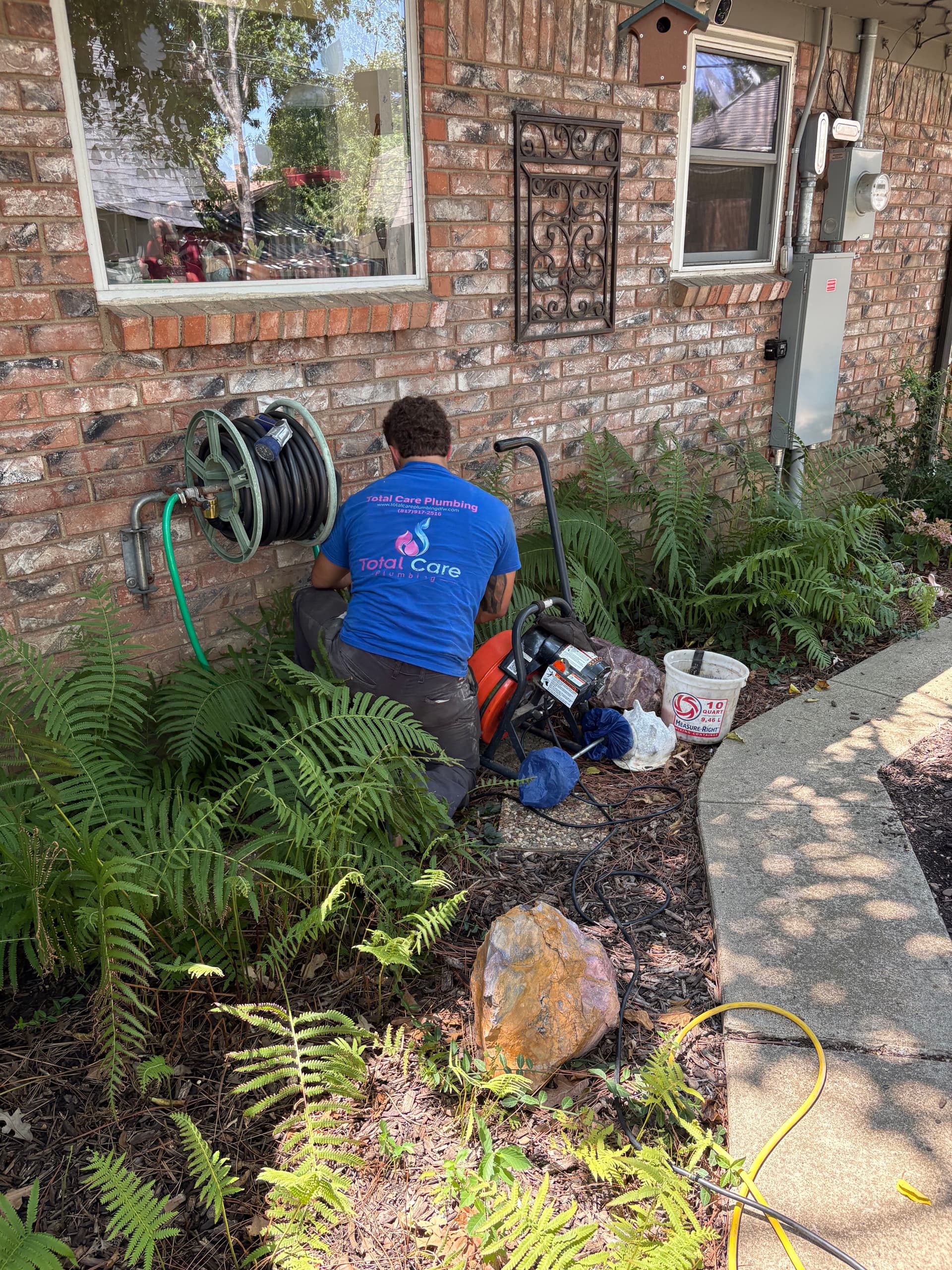 Gallery photos for Clogged Drain Cleared at an Arlington Home: Image #1