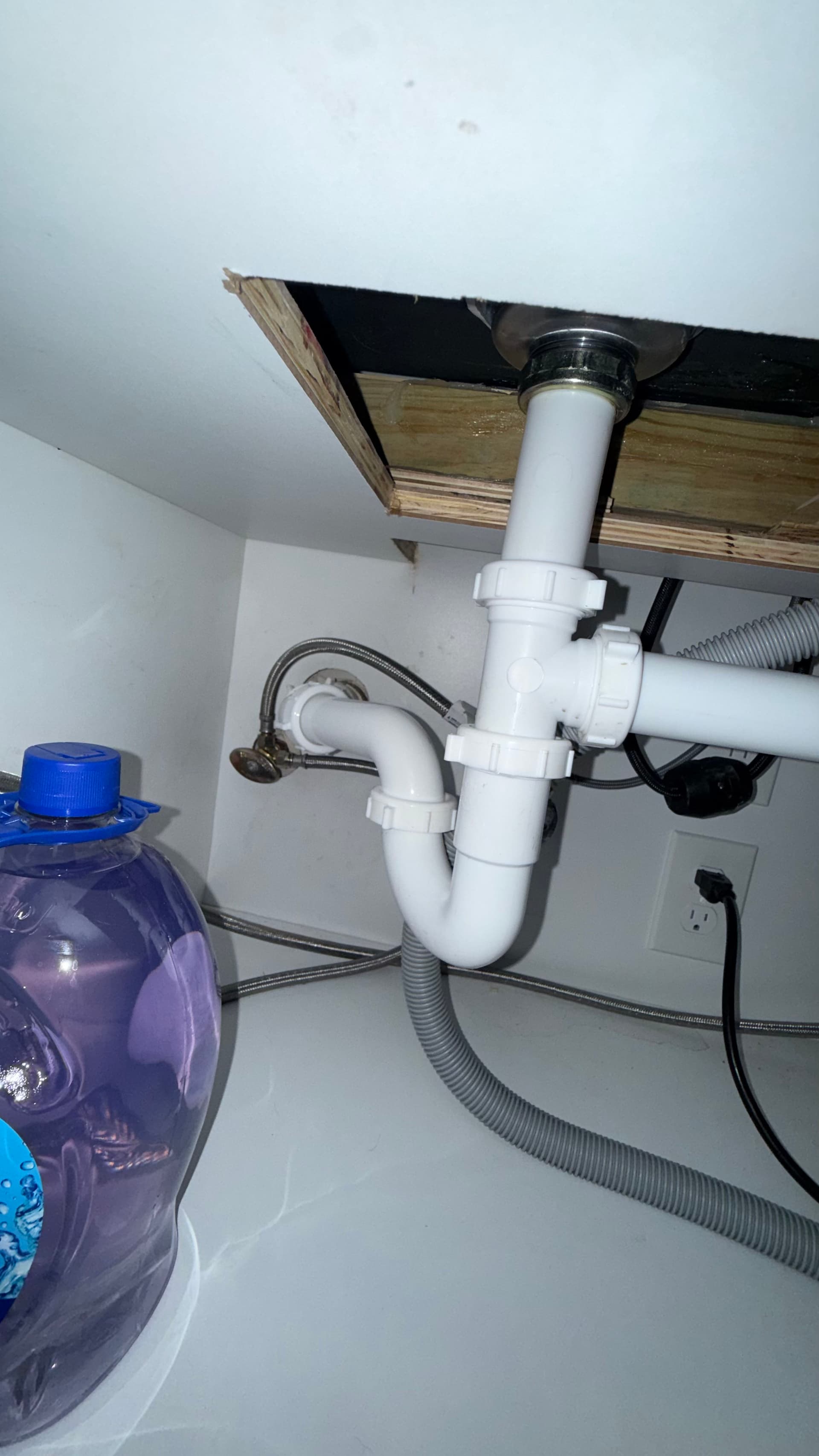 Kitchen Drain Leak Repair in Watauga TX image